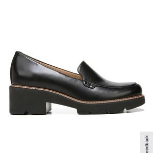 Naturalizer Women’s Cabaret Loafers.